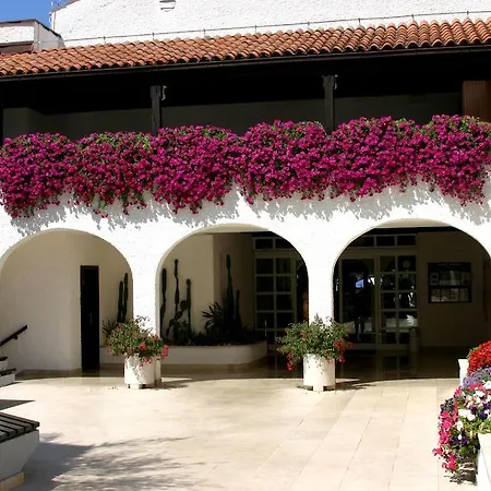 拉古娜普拉哥特酒店