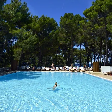 拉古娜普拉哥特酒店 波雷奇