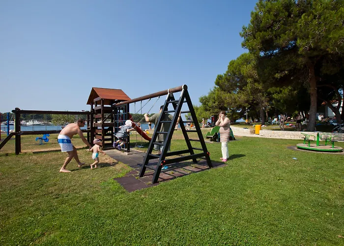 Village Galijot Plava Laguna 4* Пореч