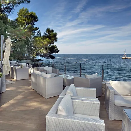 Village Galijot Plava Laguna